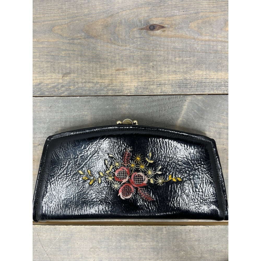 Black Leather Tri-Fold Leather Purse Embossed W/Floral Design & Pockets